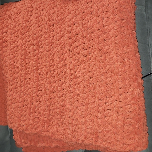 NEW- Handmade Chunky Fall Blanket- Burnt Orange - Picture 4 of 6
